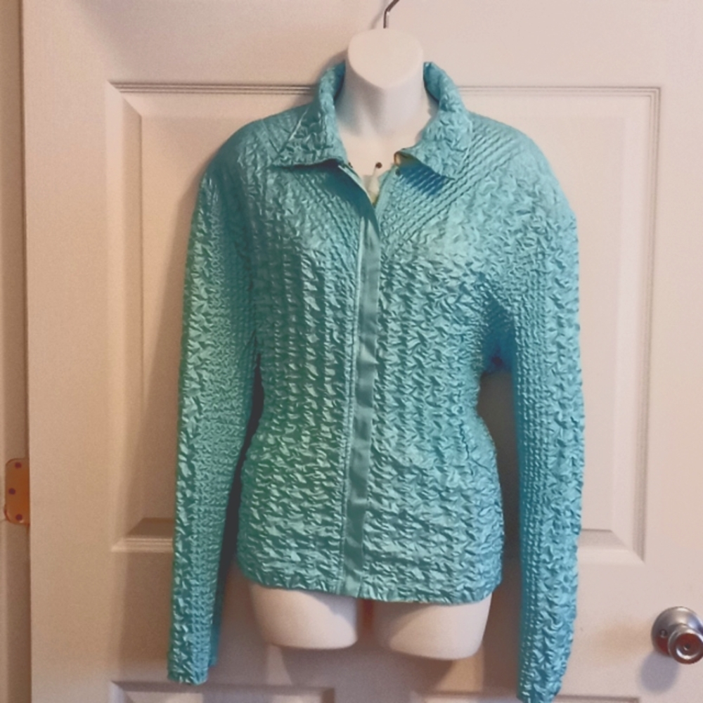 Reversible jacket size xl women's U be U